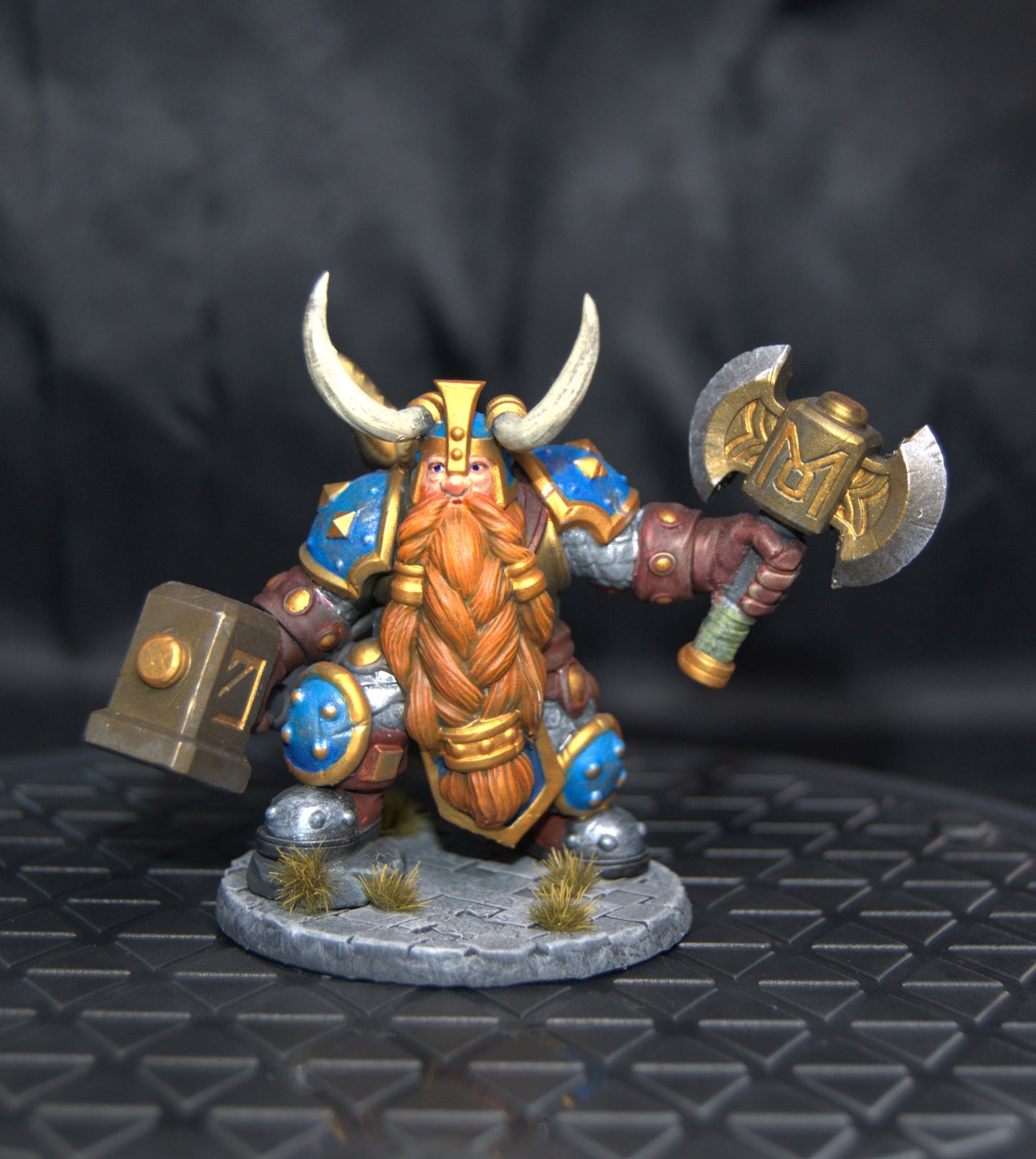 Muradin Bronzebeard Warcraft 3 fan art hand painted model to display quality
