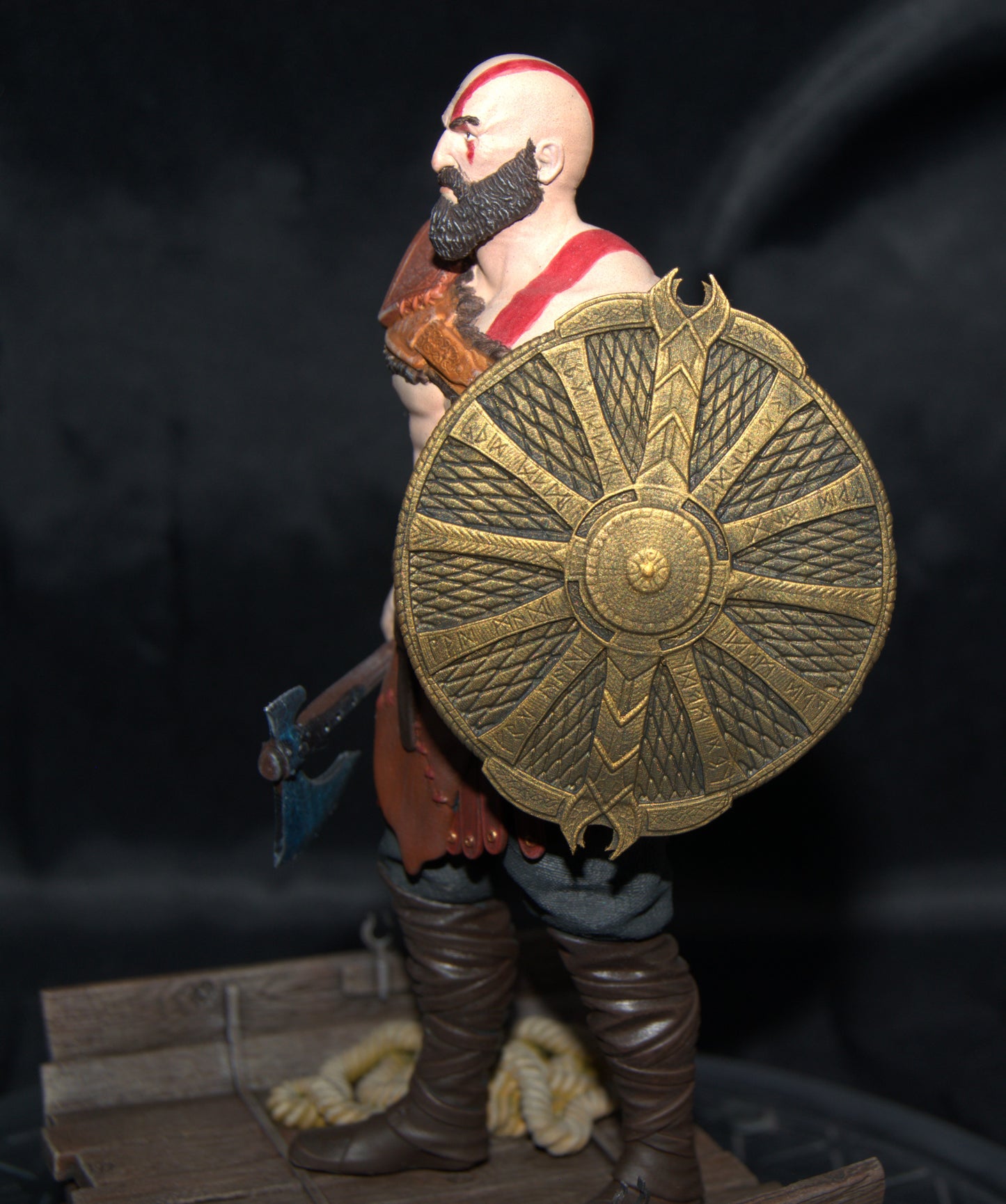 Kratos God of war / Ragnarok statue hand painted to display quality