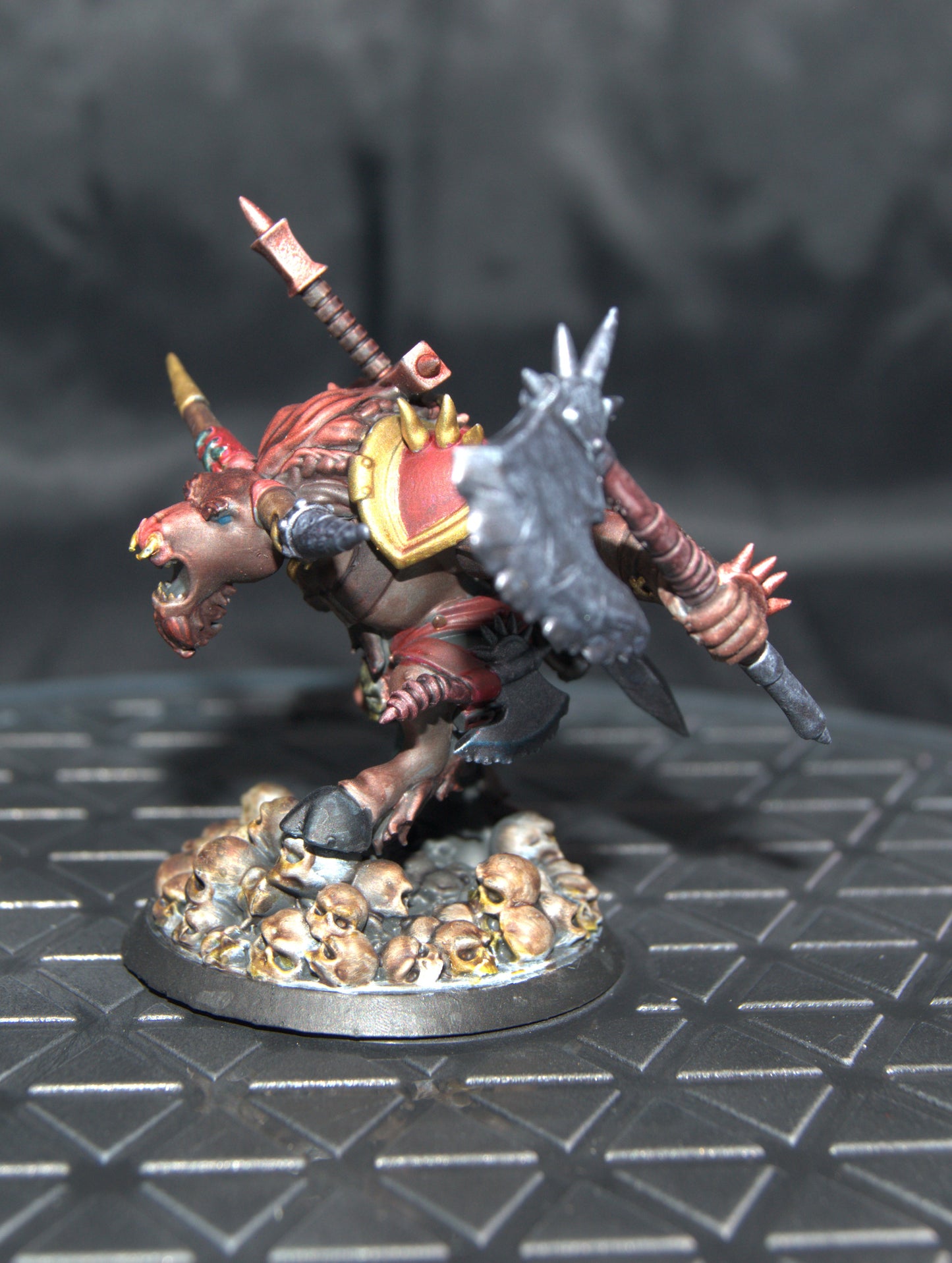 Minotaur / beastmen / Tauren warrior hand painted miniature table top ready
