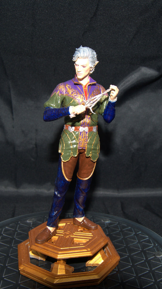Baldur's Gate 3 unofficial statue Astarion the vampire rogue, hand painted to display quality, fan art