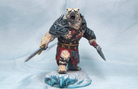 Polar bear vanguard miniature hand painted to display level